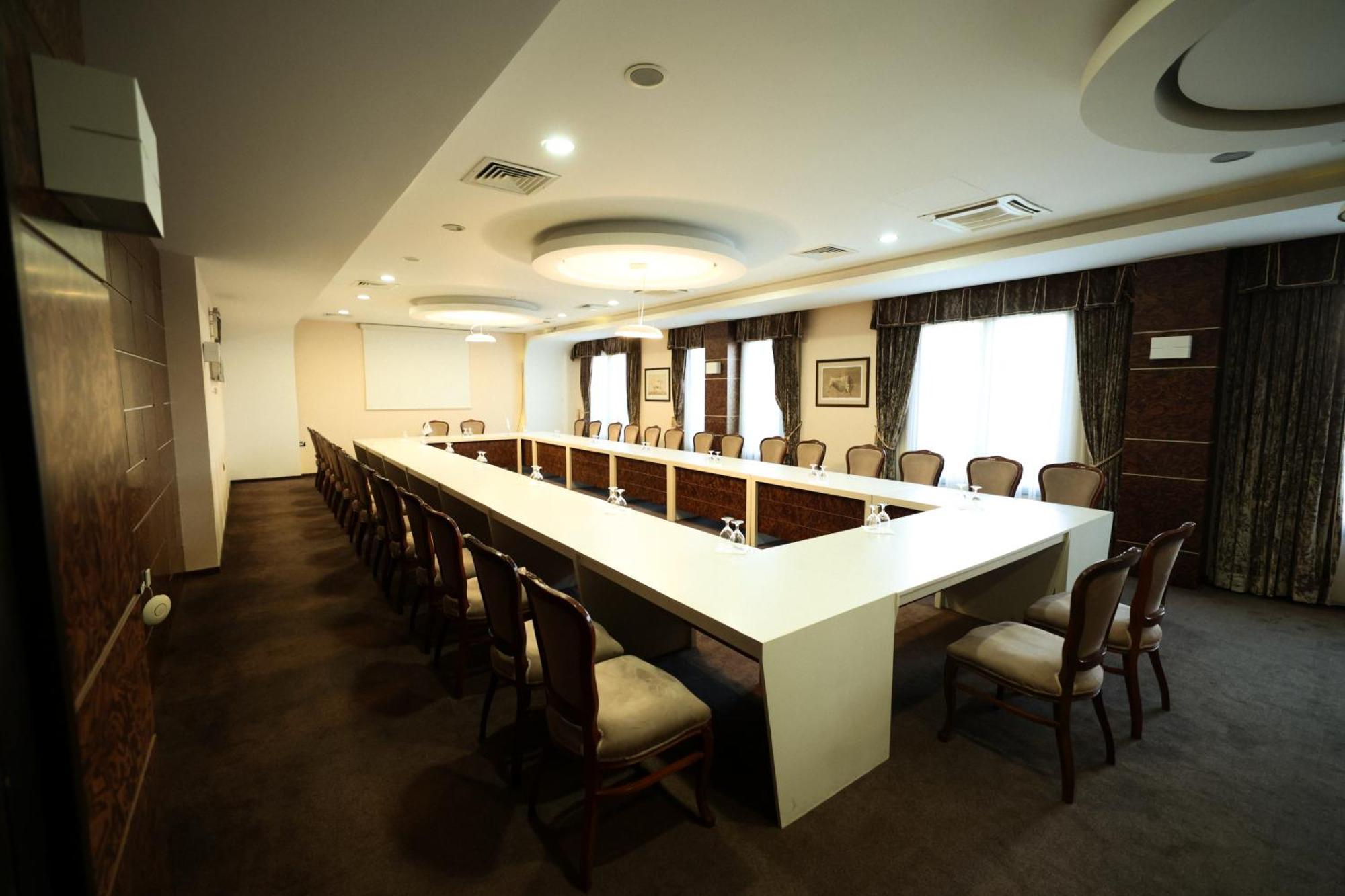 Amazona Hotel Babimoc Luaran gambar