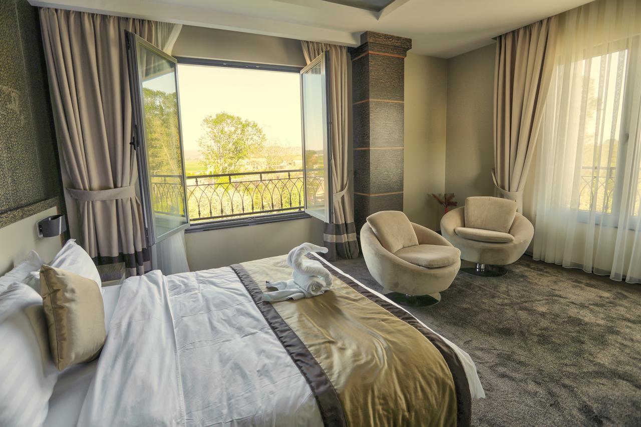 Amazona Hotel Babimoc Luaran gambar